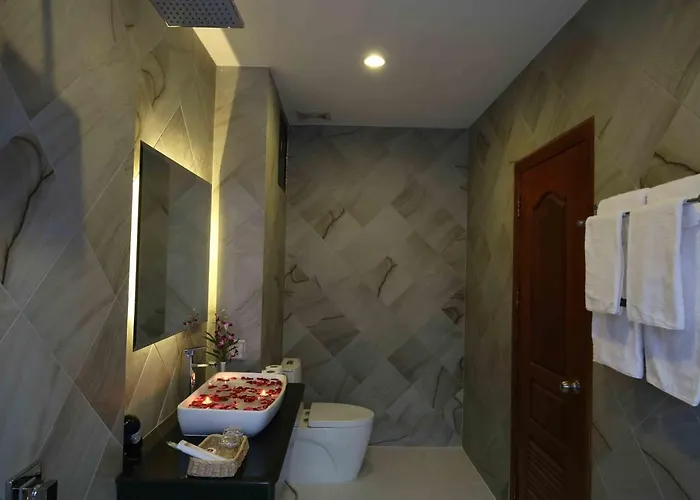 Holy Angkor Deluxe Hotel 4*